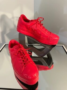 Converse Women's One Star Platform Ox sneakers Cherry Red patent leather 10